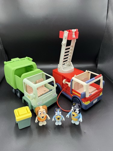 Bluey heeler recycling truck - bluey, /