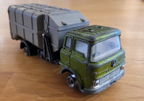 1960 vintage dinky toys - toys, no